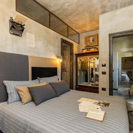 Via Roma Charming Rooms เบาเนย์ ภายนอก รูปภาพ