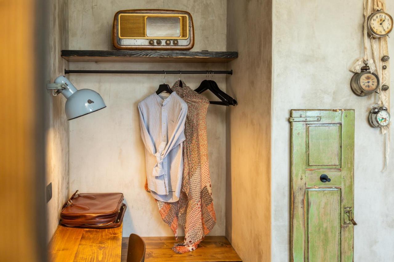 Via Roma Charming Rooms เบาเนย์ ภายนอก รูปภาพ