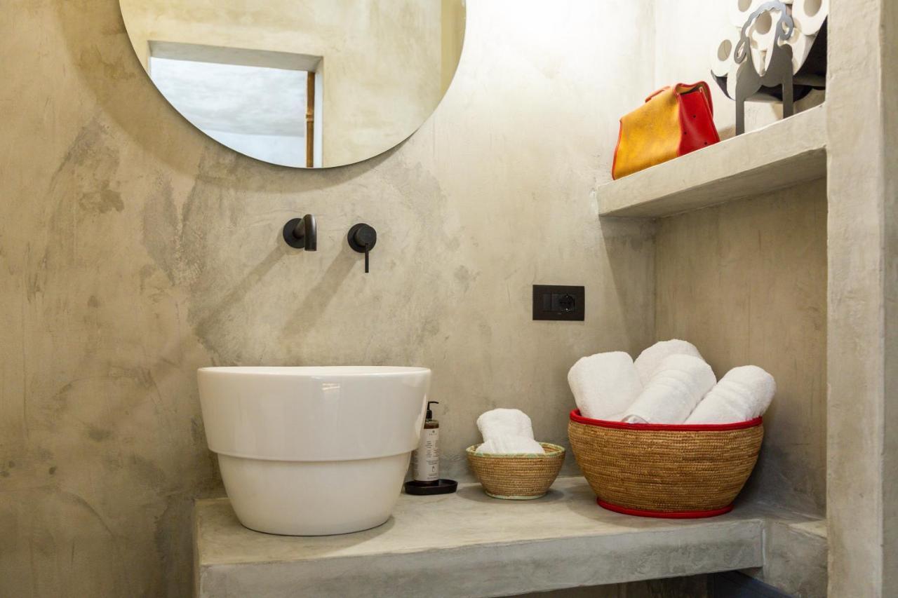 Via Roma Charming Rooms เบาเนย์ ภายนอก รูปภาพ