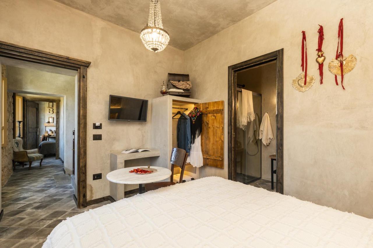 Via Roma Charming Rooms เบาเนย์ ภายนอก รูปภาพ